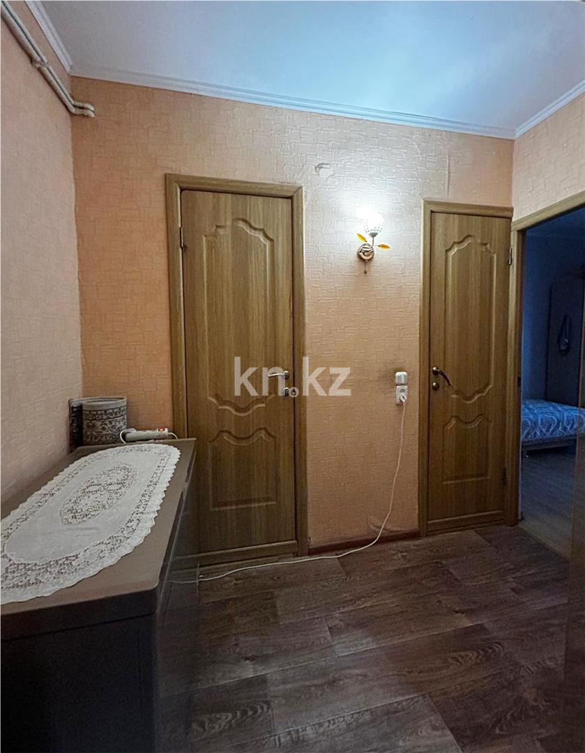 Продажа 4-комнатной квартиры, 91 м², ул. Гапеева - Продажа  четырехкомнатных квартир в Караганде фото 16 из 19