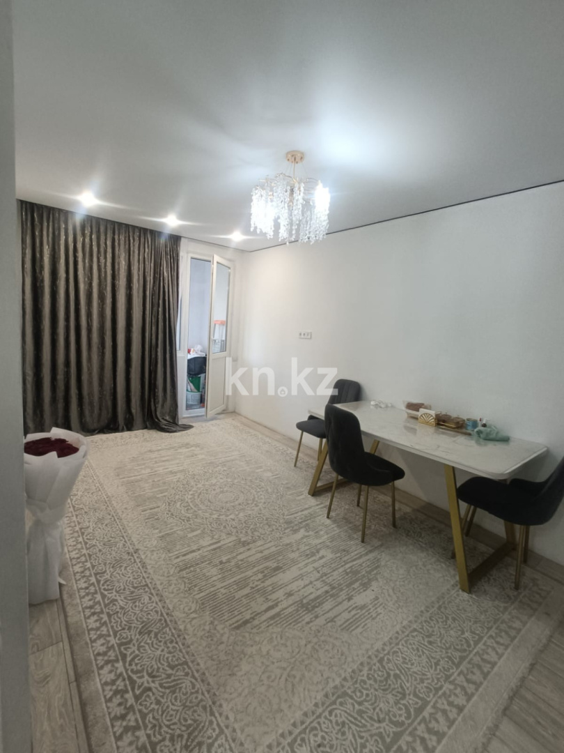 Аренда 3-комнатной квартиры, 52 м², ул. Казыбек би, дом  35 - Аренда квартир помесячно в Астане с фото фото 2 из 9