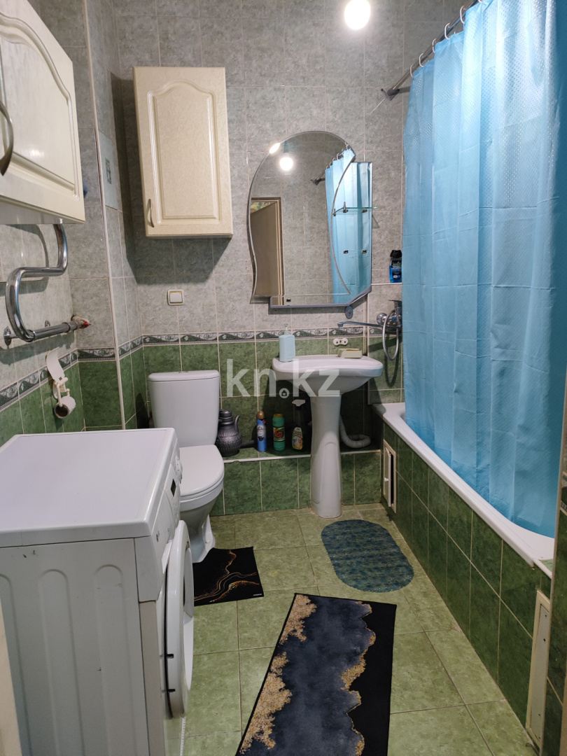 Аренда 1-комнатной квартиры посуточно, 45 м², мкр-н Аксай-1а, дом  26а - ул. Момышулы - Аренда жилой и коммерческой недвижимости в Алматы фото 4 из 5