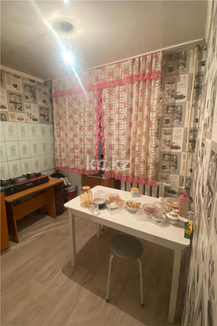 Продажа 2-комнатной квартиры, 44 м², 13-й мкр. - Продажа квартир в Караганде фото 3 из 7