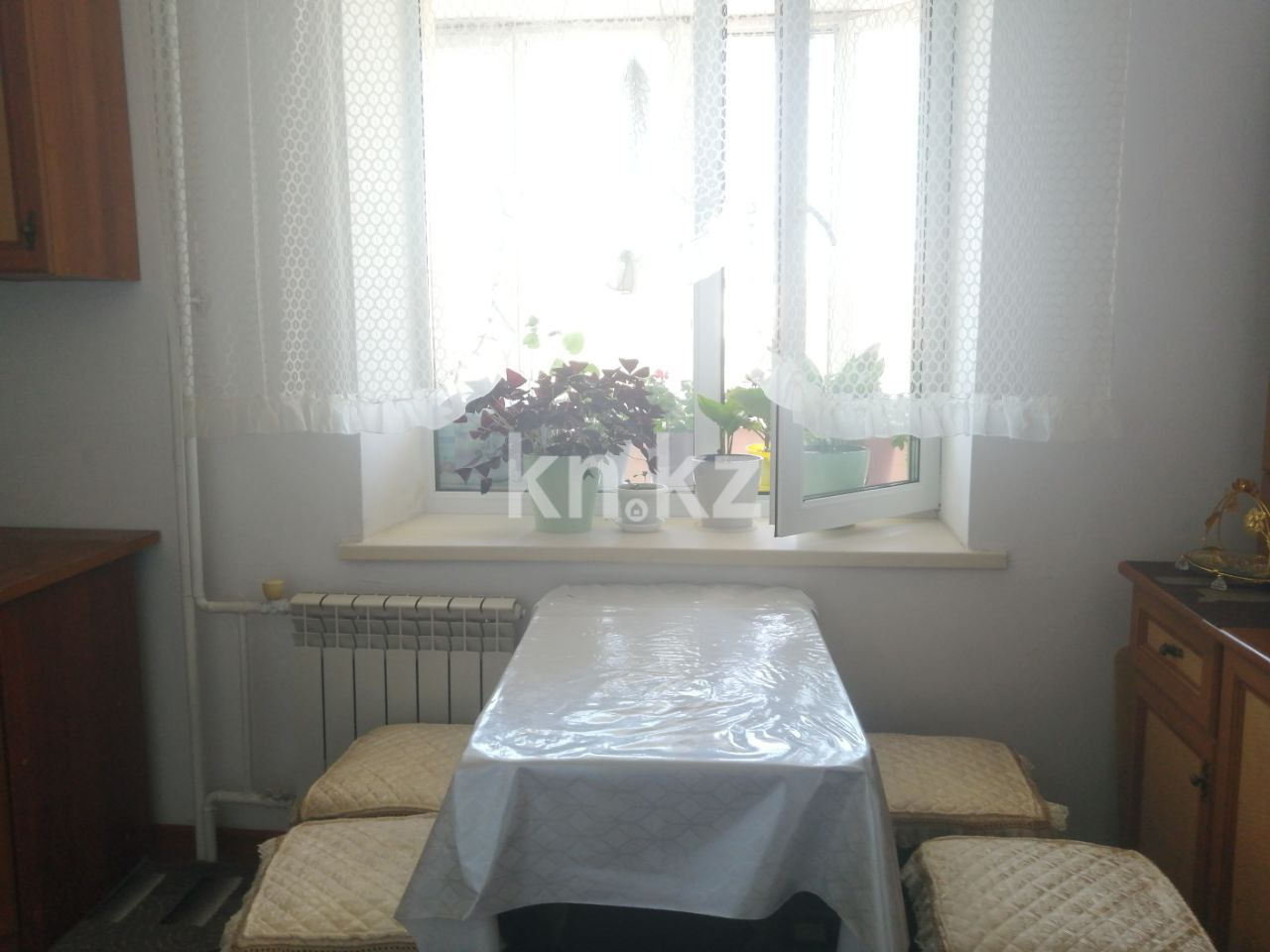 Продажа 2-комнатной квартиры, 51.7 м², ул. Кокжал Барака, дом  2 - Продажа  двухкомнатных квартир в Усть-Каменогорске фото 3 из 18