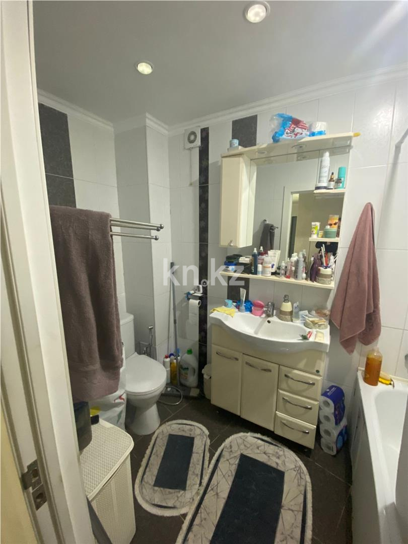 Продажа 3-комнатной квартиры, 67 м², пр. Республики - Продажа квартир в Караганде фото 9 из 9