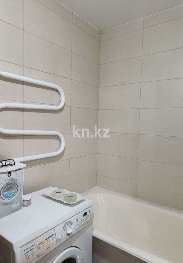 Продажа 2-комнатной квартиры, 54.2 м² - Продажа квартир в Усть-Каменогорске фото 12 из 16