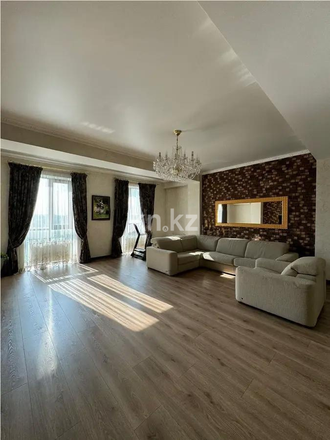 Продажа 4-комнатной квартиры, 170 м², ул. Варламова, дом  33 - Продажа квартир в Алматы фото 1 из 6