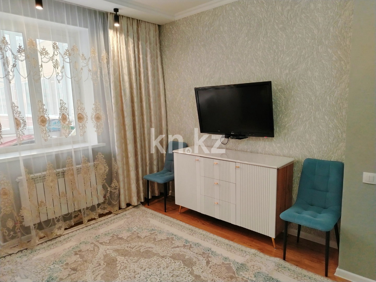 Продажа 2-комнатной квартиры, 40 м², ул. Байтурсынова, дом  39 в Астане