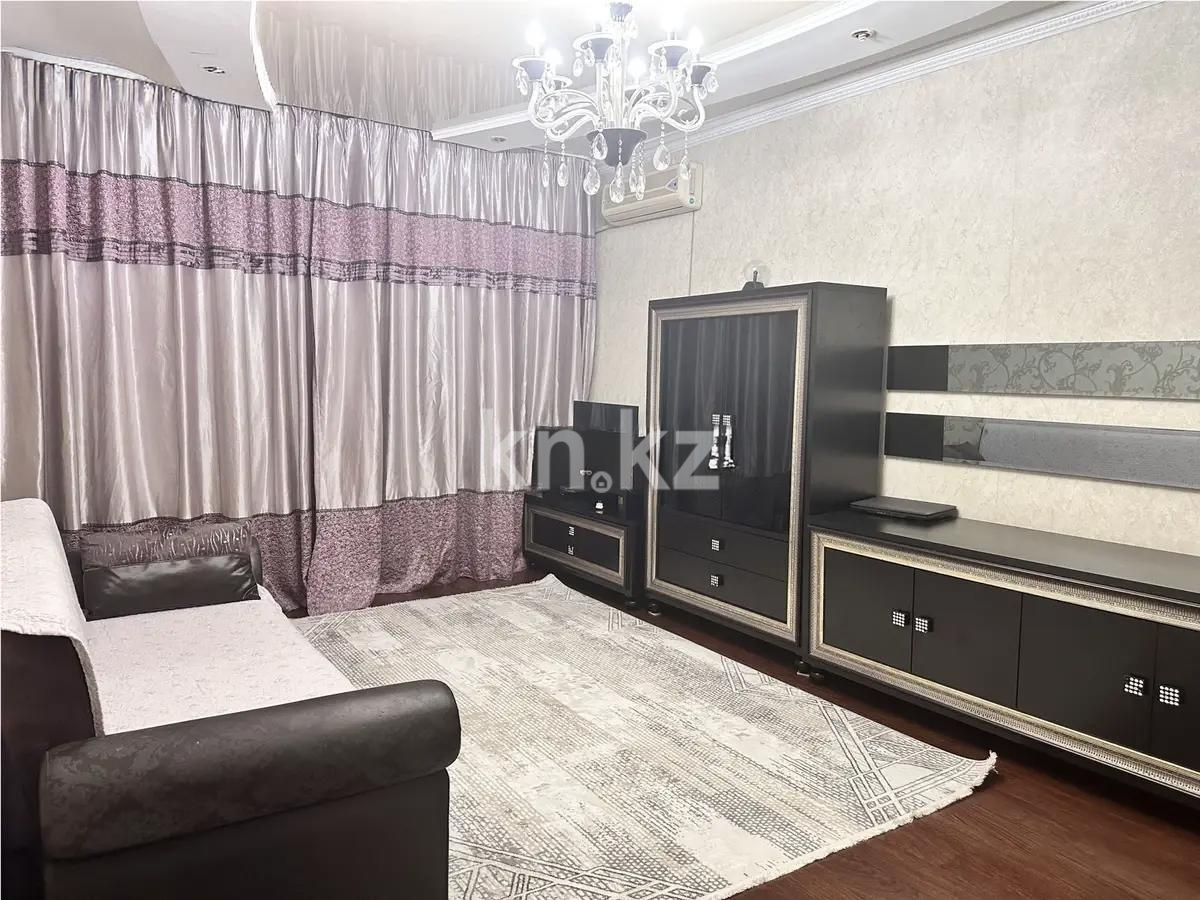 Продажа 3-комнатной квартиры, 70 м², мкр-н Аксай-4, дом  70 в Алматы