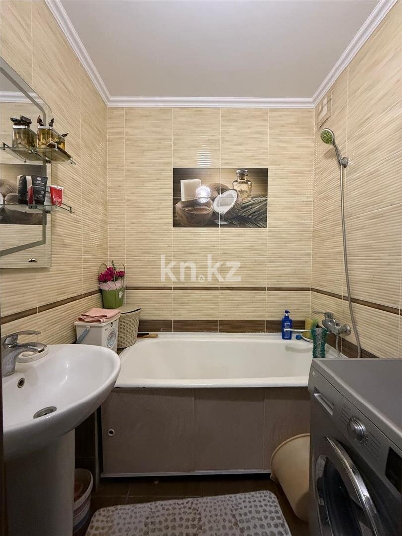 Продажа 4-комнатной квартиры, 78 м² в Караганде - фото 16