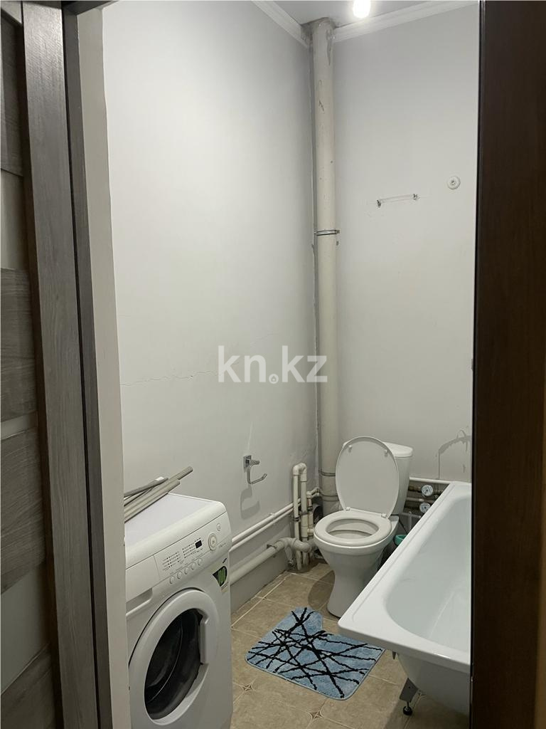 Продажа 1-комнатной квартиры, 34 м², мкр. Алтын Арка в Караганде - фото 9