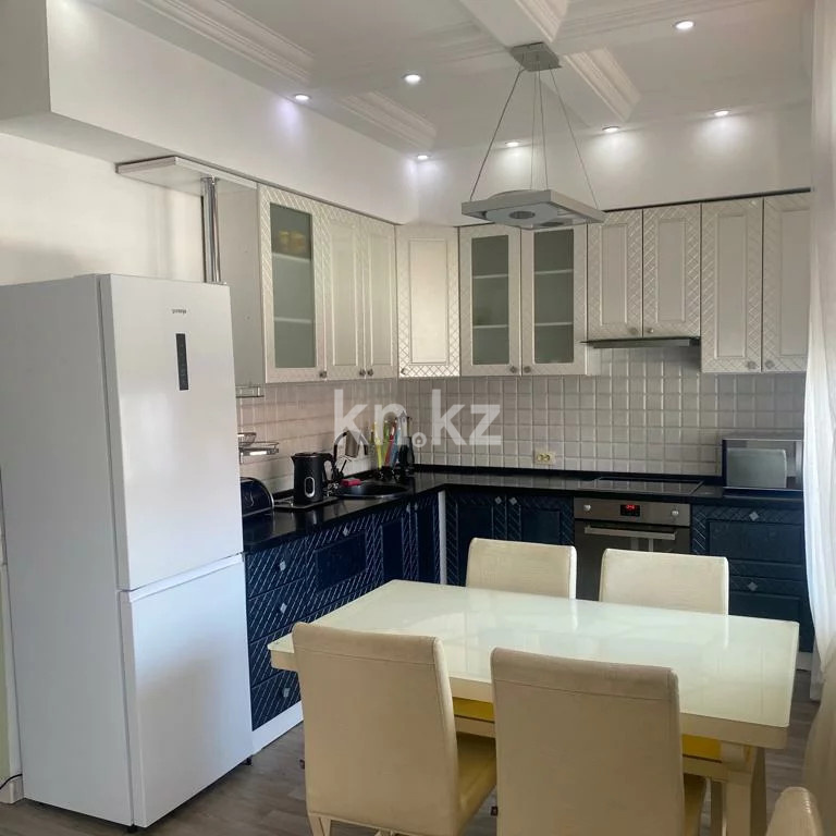 Аренда 3-комнатной квартиры, 112 м², ул. Мичурина, дом  21/3 - Аренда жилой и коммерческой недвижимости в Казахстане фото 1 из 8