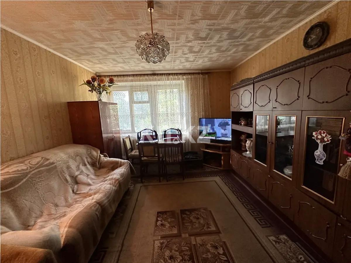 Продажа 2-комнатной квартиры, 52 м², ул. Гапеева, дом  1 - Продажа квартир в Караганде без посредников фото 1 из 4