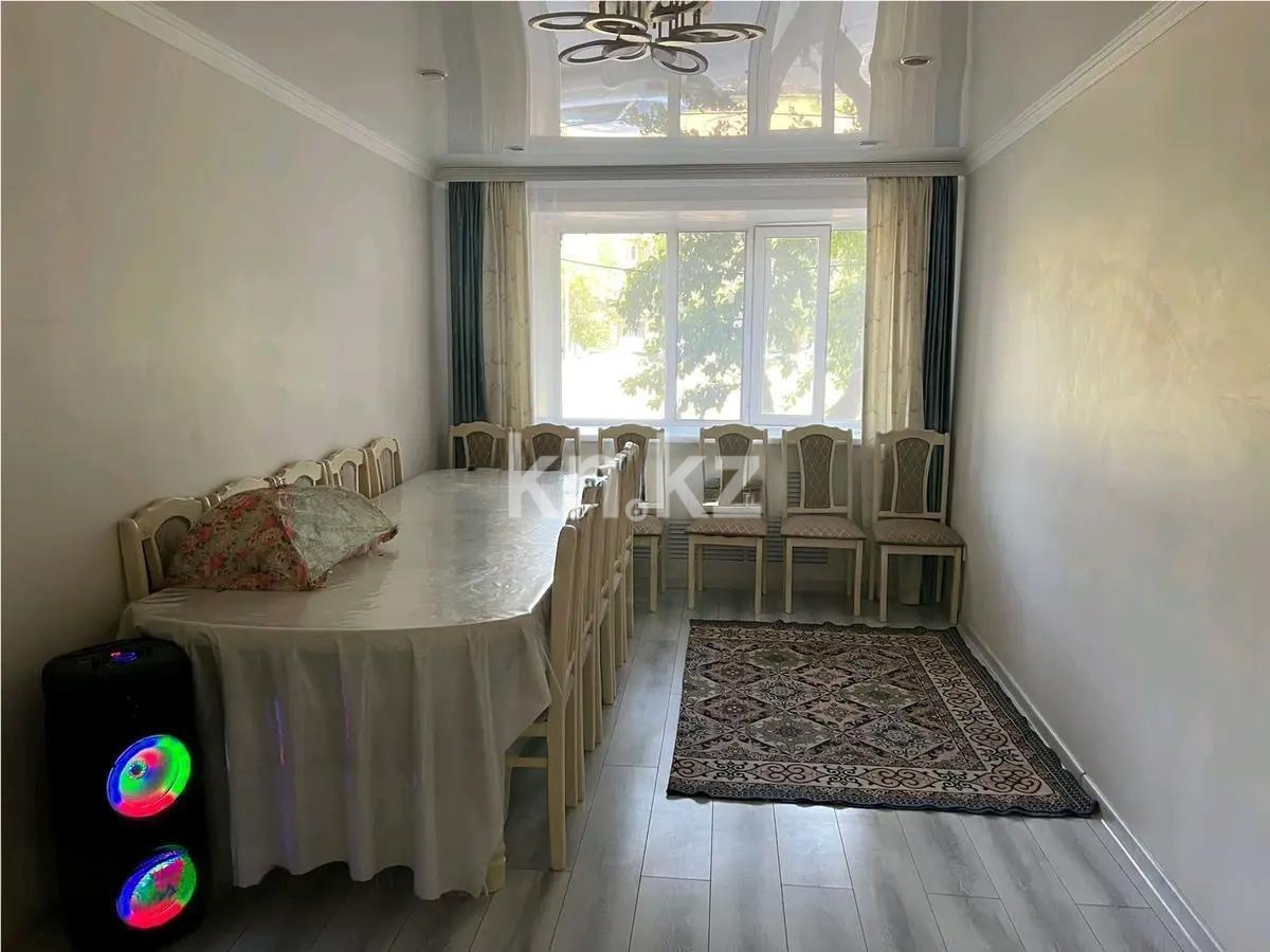 Продажа 3-комнатной квартиры, 64 м², мкр-н 14, дом  22 - Продажа  трехкомнатных квартир в Караганде без посредников фото 1 из 6