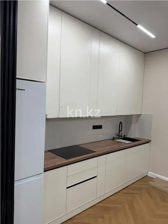 Продажа 2-комнатной квартиры, 60.8 м² в Алматы - фото 3