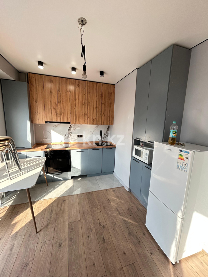 Аренда 2-комнатной квартиры, 48 м² - Аренда квартир помесячно в Алматы фото 2 из 7