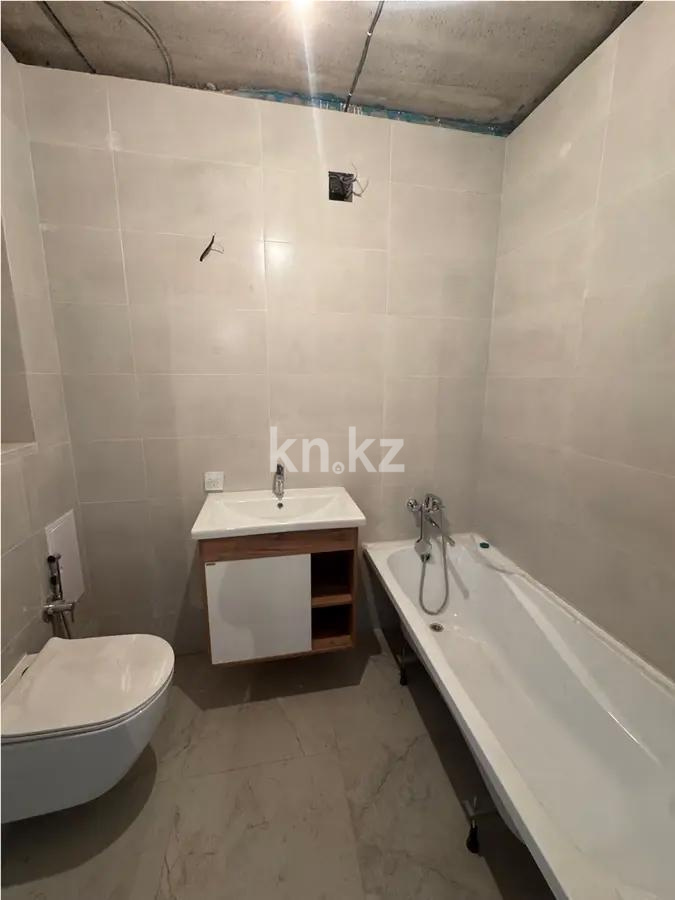 Продажа 3-комнатной квартиры, 93 м², мкр-н Мамраева (Восток-5), дом  7/2 - Продажа  трехкомнатных квартир в Караганде с фото фото 4 из 4