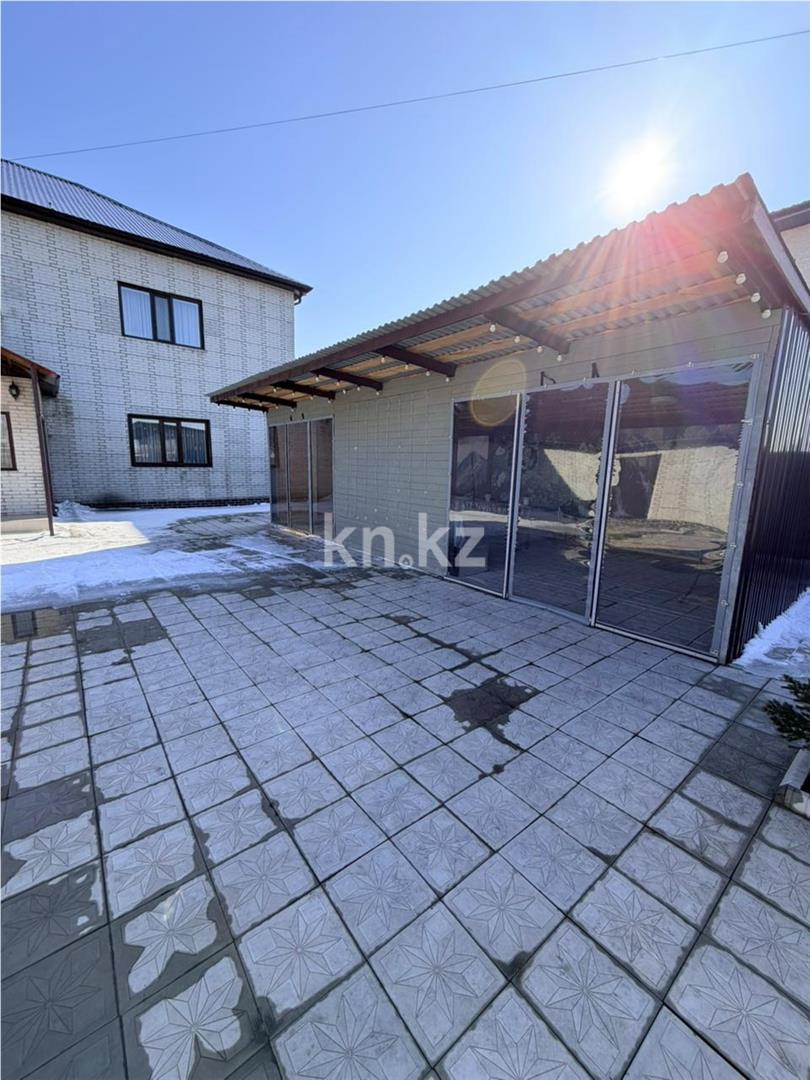 Продажа 9-комнатного дома, 360 м² в Караганде - фото 2