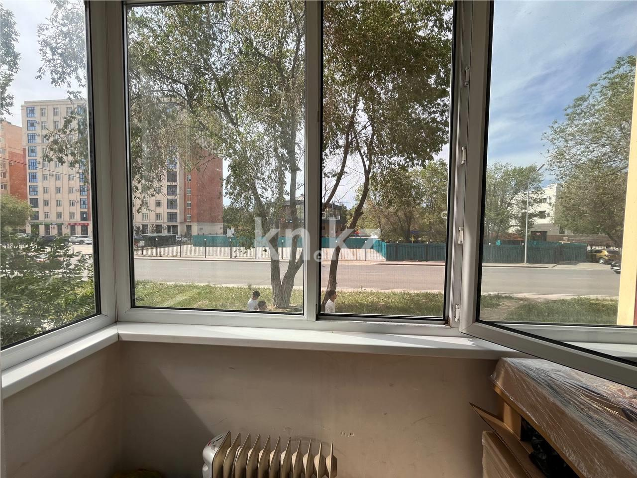 Продажа 2-комнатной квартиры, 65 м², пр. Шахтеров в Караганде - фото 3