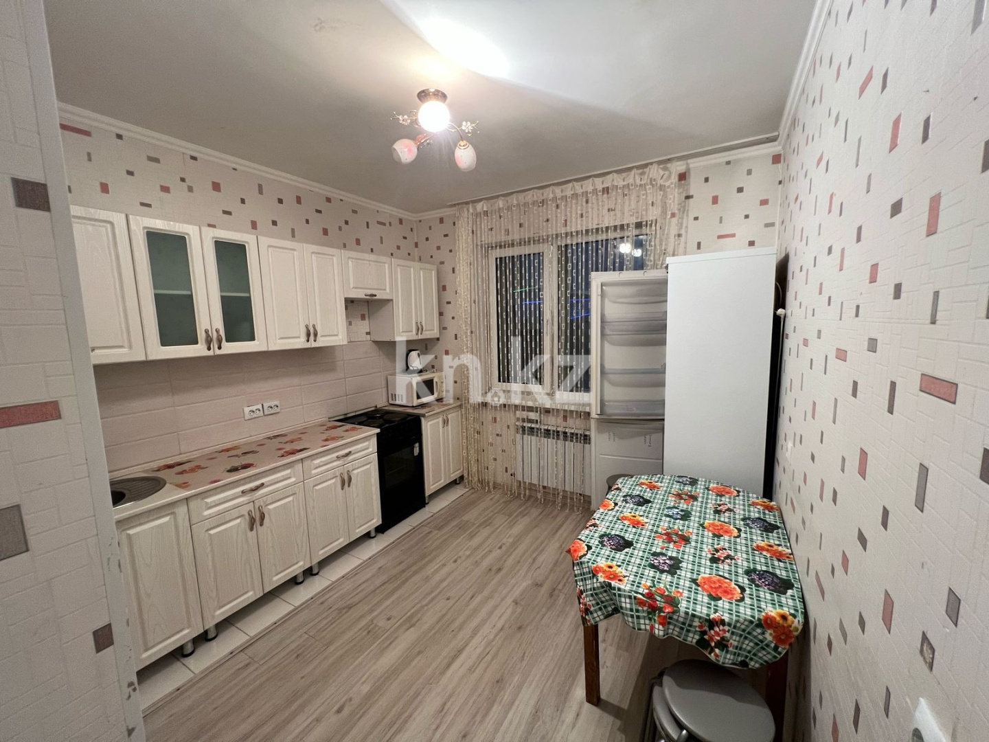 Аренда 1-комнатной квартиры, 39 м² в Астане