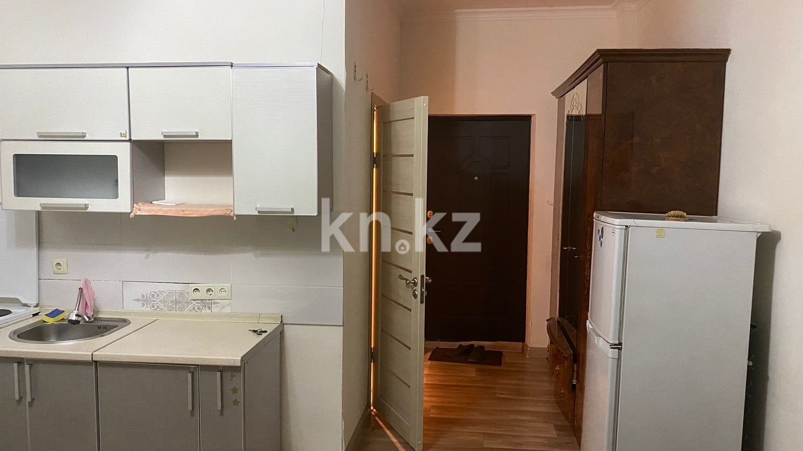 Аренда 1-комнатной квартиры, 30 м² - Аренда комнат в Актобе фото 2 из 9