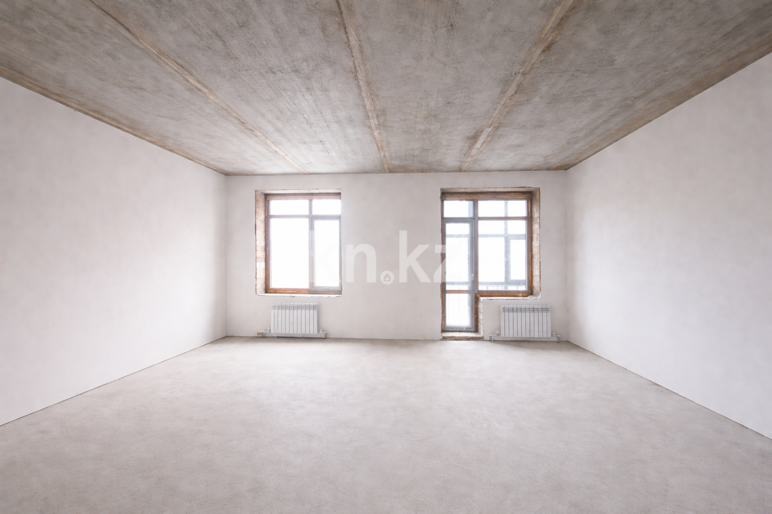 Продажа 4-комнатной квартиры, 133 м² - Продажа квартир в кирпичном доме в Казахстане фото 4 из 12