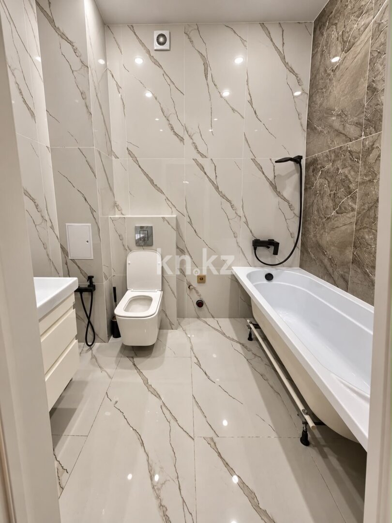 Продажа 3-комнатной квартиры, 118.3 м² в Астане - фото 6