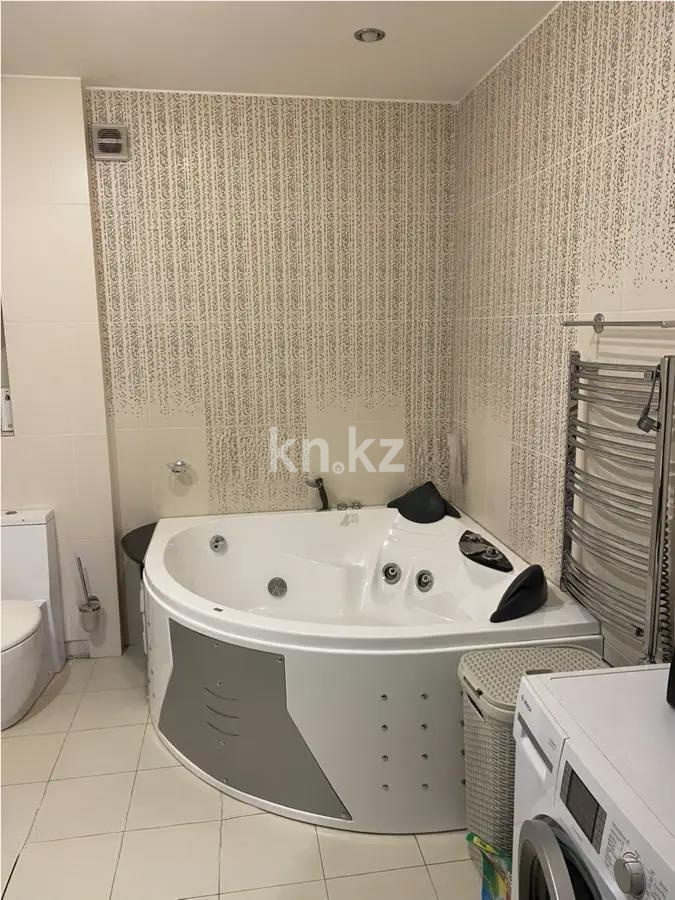 Продажа 6-комнатной квартиры, 220 м² - Продажа пятикомнатных и более квартир от собственников в Караганде фото 7 из 9