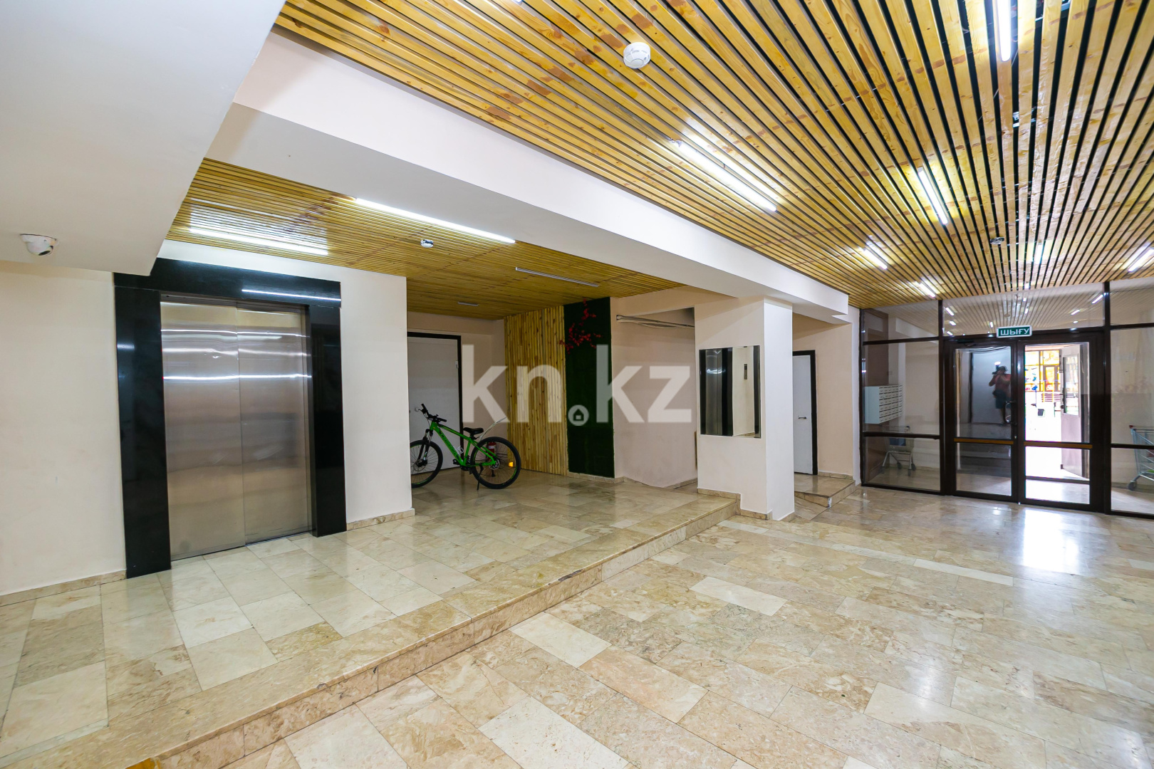 Продажа 3-комнатной квартиры, 140 м², ул. Кенесары, дом  42 в Астане - фото 23