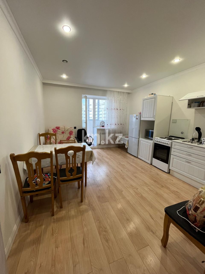 Аренда 3-комнатной квартиры, 88 м², ул. Е-15, дом  15 - Аренда квартир помесячно в Астане без посредников фото 9 из 14