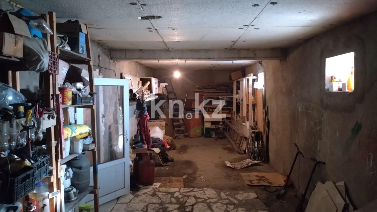 Продажа 8-комнатного дома, 450 м² - Продажа домов, коттеджей в Казахстане фото 25 из 25