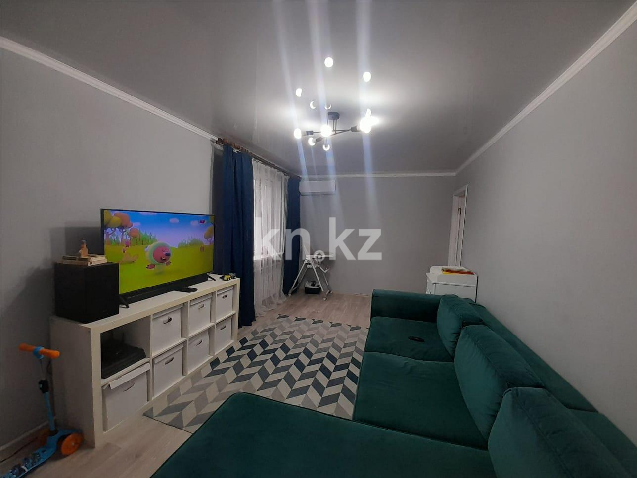 Продажа 2-комнатной квартиры, 42 м², пр. Назарбаева, дом  61 в Караганде