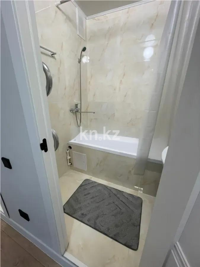 Продажа 2-комнатной квартиры, 52 м², мкр. Степной-2, дом  3 в Караганде - фото 5