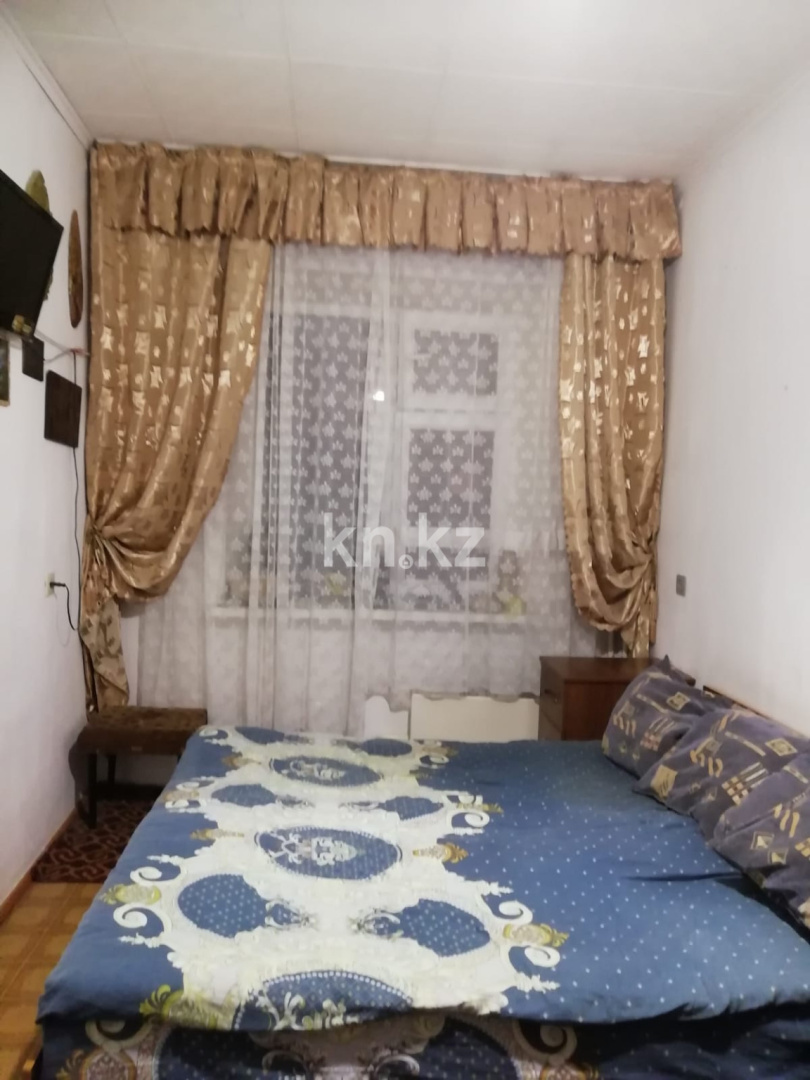 Продажа 4-комнатной квартиры, 80 м², Толе би, дом  100 - Продажа квартир в Таразе фото 4 из 6