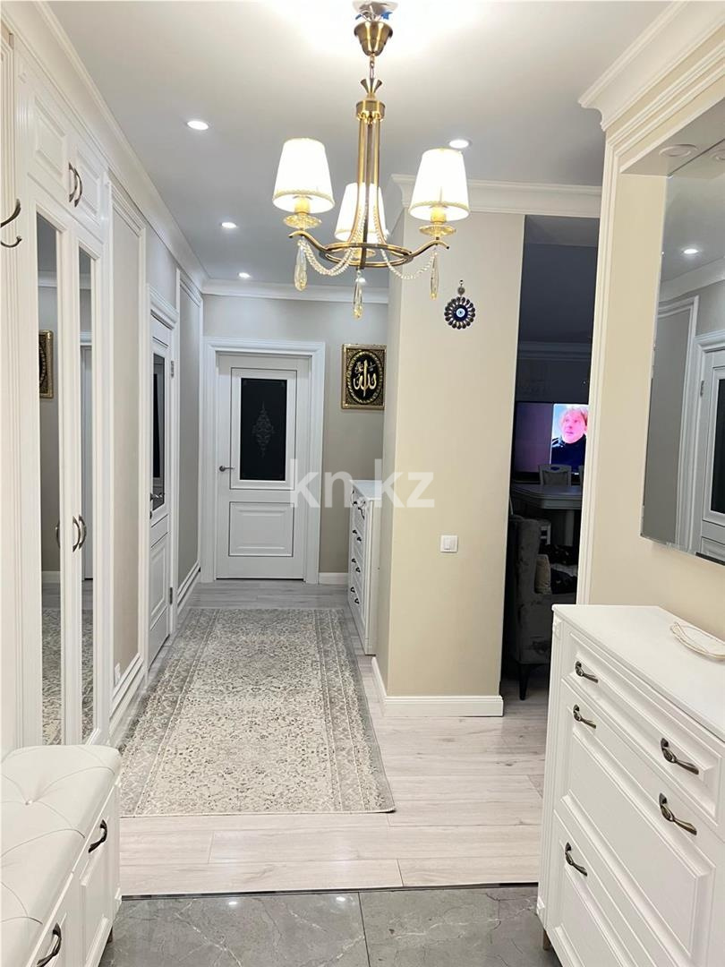 Продажа 3-комнатной квартиры, 107 м² в Караганде - фото 14