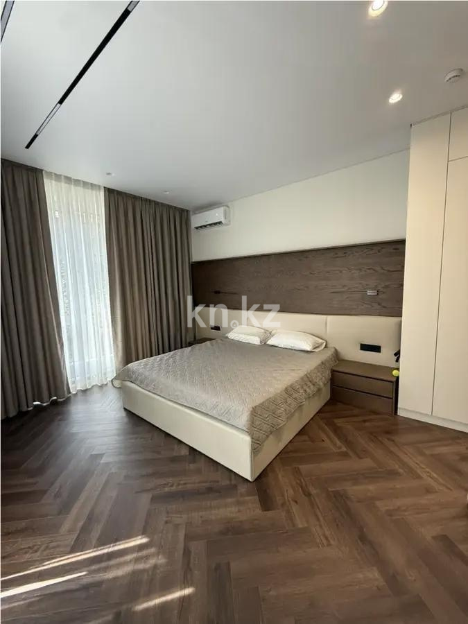 Продажа 4-комнатной квартиры, 140 м² в Алматы - фото 2