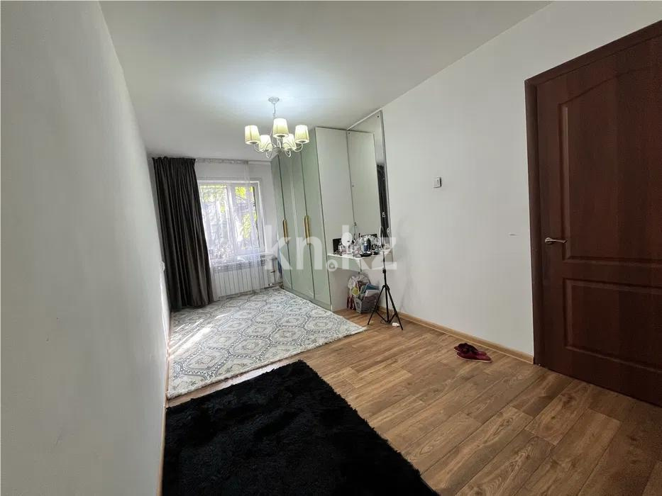 Продажа 3-комнатной квартиры, 62 м², ул. Клочкова, дом  170 в Алматы - фото 2