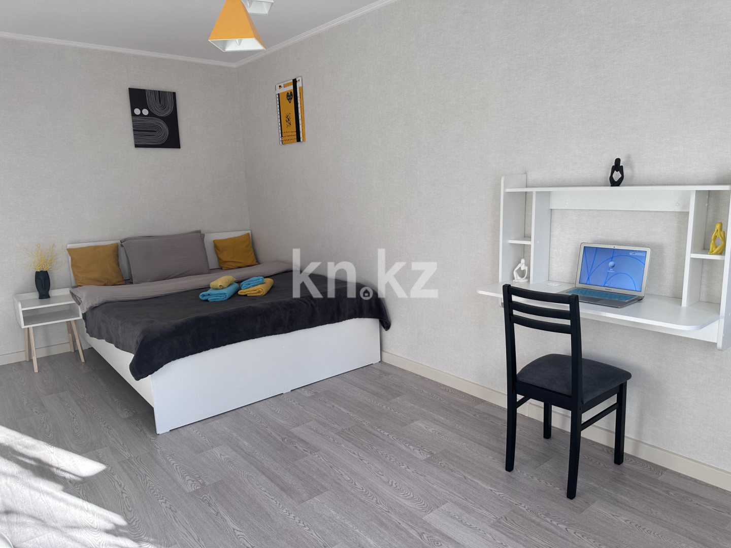 Аренда 2-комнатной квартиры посуточно, 48 м², ул. Си Синхая, дом  18 - Гагарина - Аренда  двухкомнатных квартир посуточно в Алматы фото 3 из 21