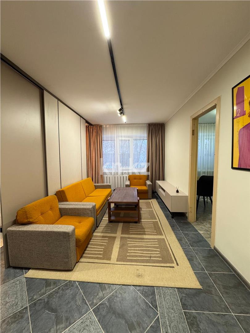 Продажа 2-комнатной квартиры, 41 м², ул. Алиханова - Продажа квартир в Караганде фото 1 из 12