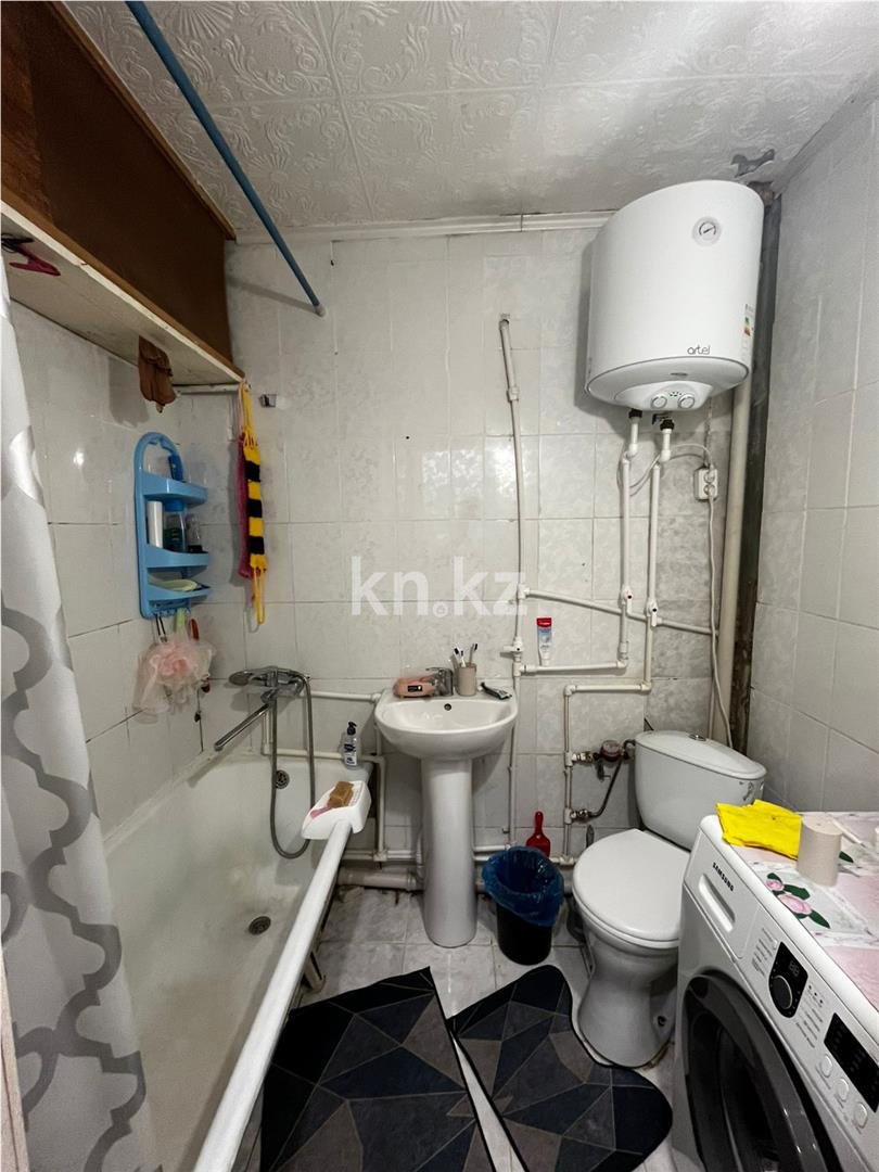 Продажа 3-комнатной квартиры, 47 м², мкр-н 15 в Караганде - фото 6