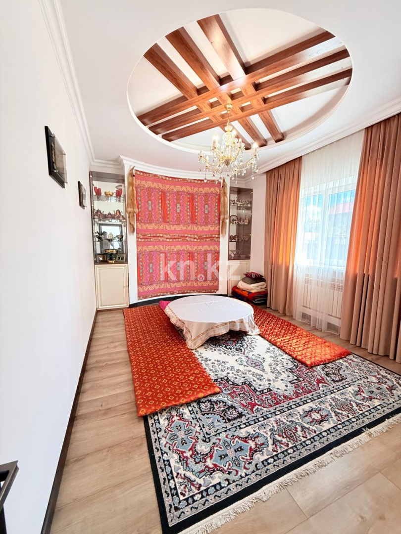 Продажа 7-комнатного дома, 410 м² - Продажа домов, коттеджей в Казахстане - страница 4 фото 11 из 38