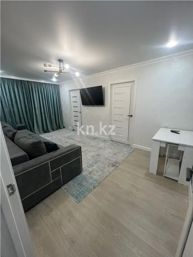 Продажа 4-комнатной квартиры, 62 м², мкр-н 22, дом  8 - Продажа квартир в Караганде без посредников с фото фото 1 из 9