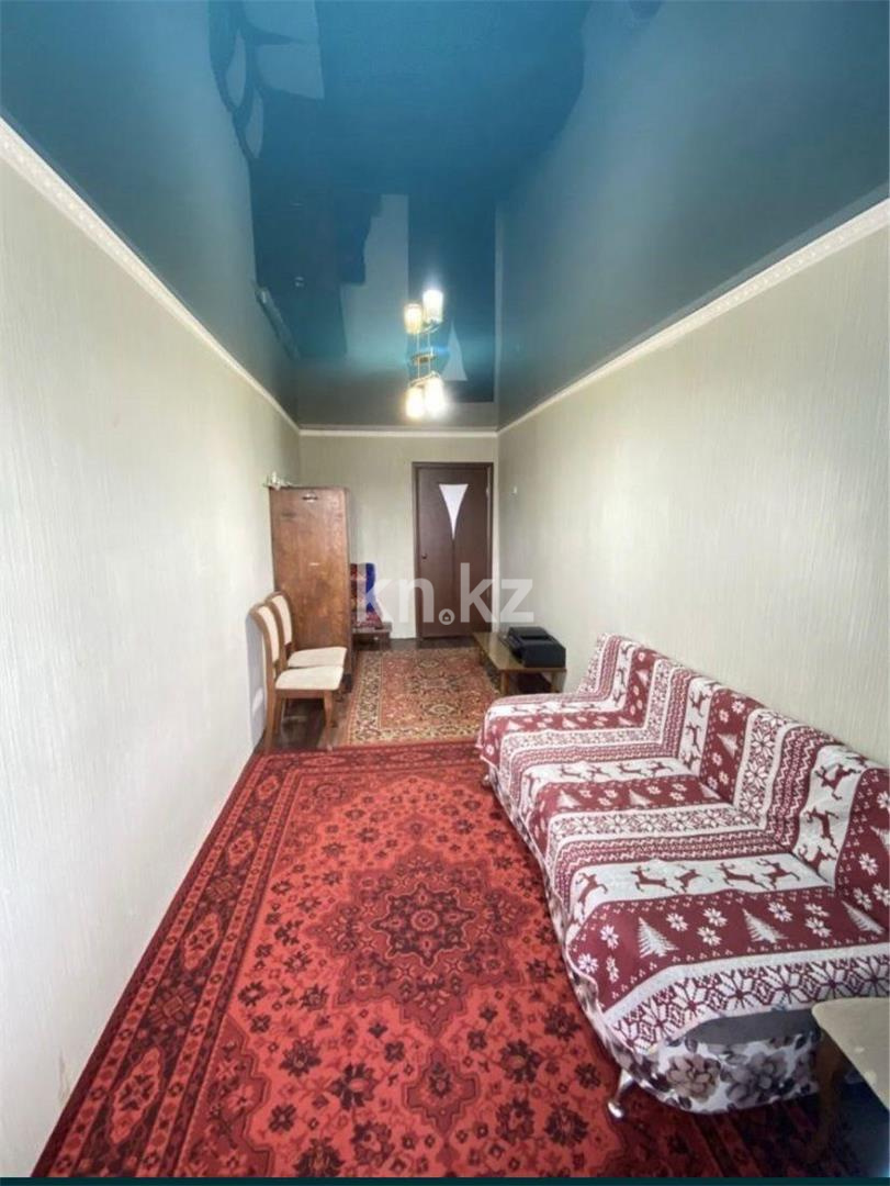 Продажа 3-комнатной квартиры, 55 м², ул. Бирюзова - Продажа квартир в Караганде с фото фото 1 из 8