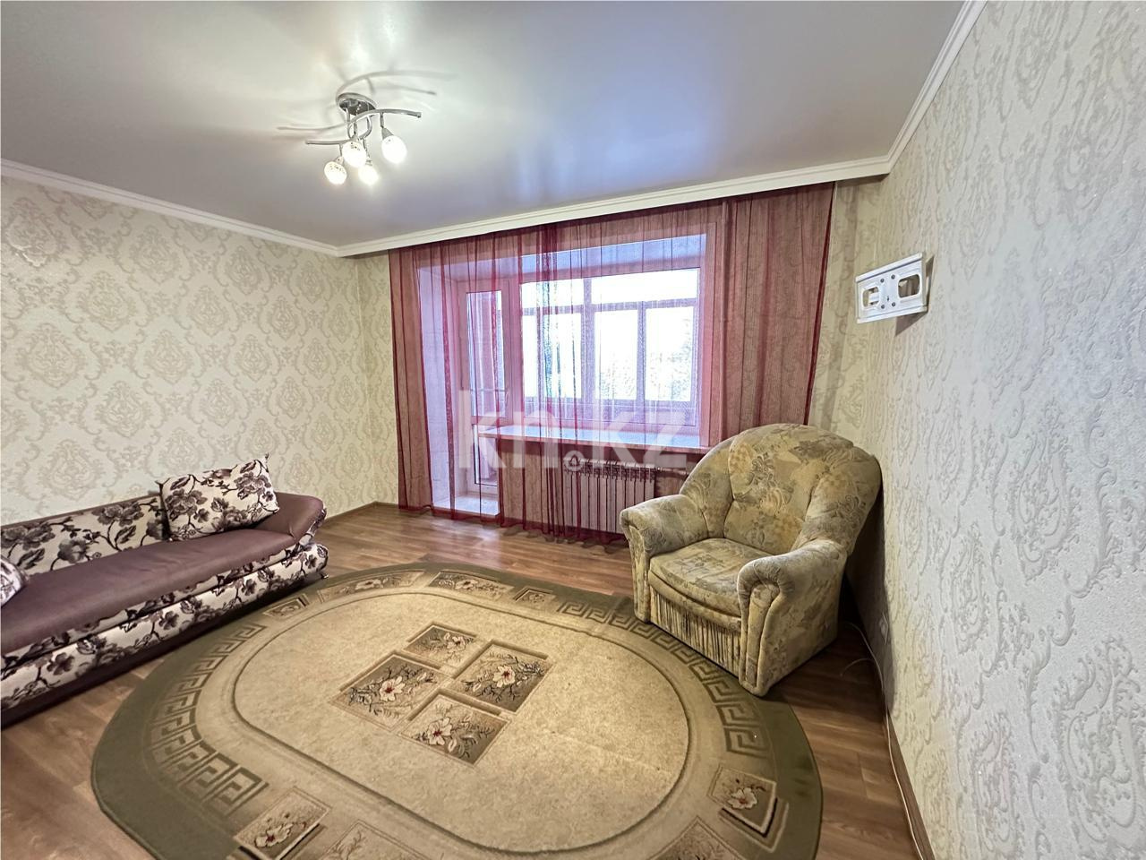 Продажа 1-комнатной квартиры, 32 м², 23 мкр. - Продажа  однокомнатных квартир в Караганде с фото фото 1 из 13