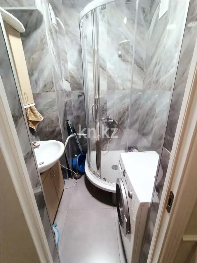 Продажа 3-комнатной квартиры, 62.2 м² в Алматы - фото 4