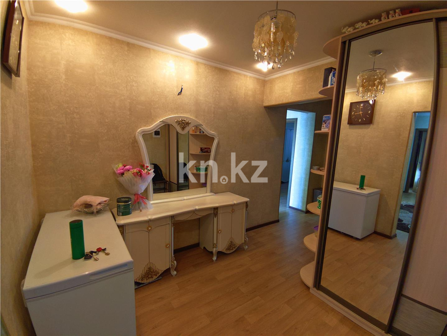 Продажа 4-комнатной квартиры, 76 м² - Продажа четырехкомнатных квартир в Караганде фото 2 из 12