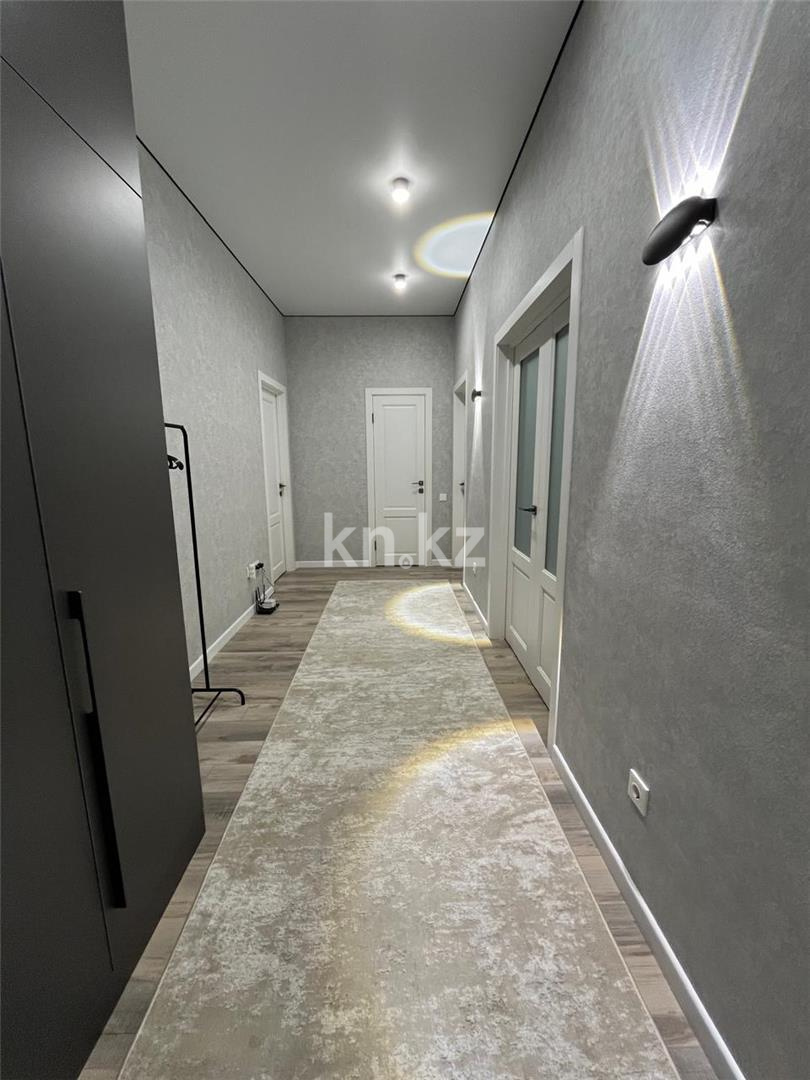 Продажа 3-комнатной квартиры, 89 м², ул. Букетова - Продажа  трехкомнатных квартир в Караганде фото 10 из 17