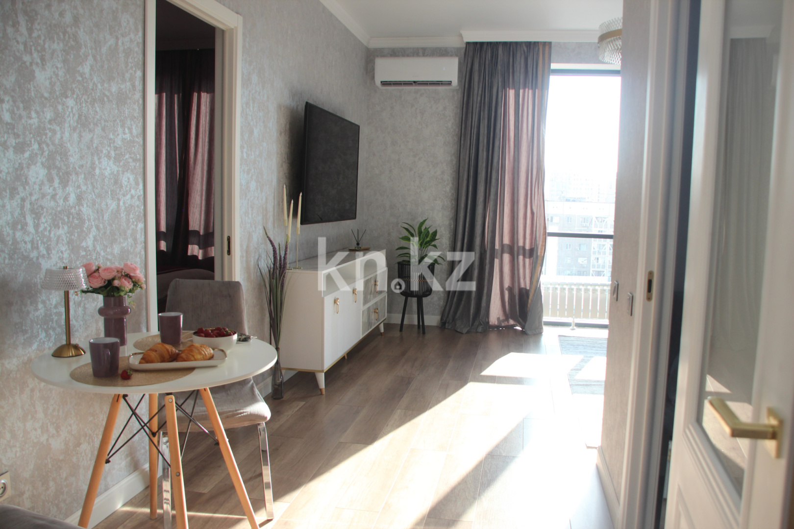 Аренда 2-комнатной квартиры посуточно, 60 м², ул. Катаева, дом  155/1 - Сатпаева и Розабакиева - Аренда  двухкомнатных квартир посуточно в Алматы фото 5 из 10