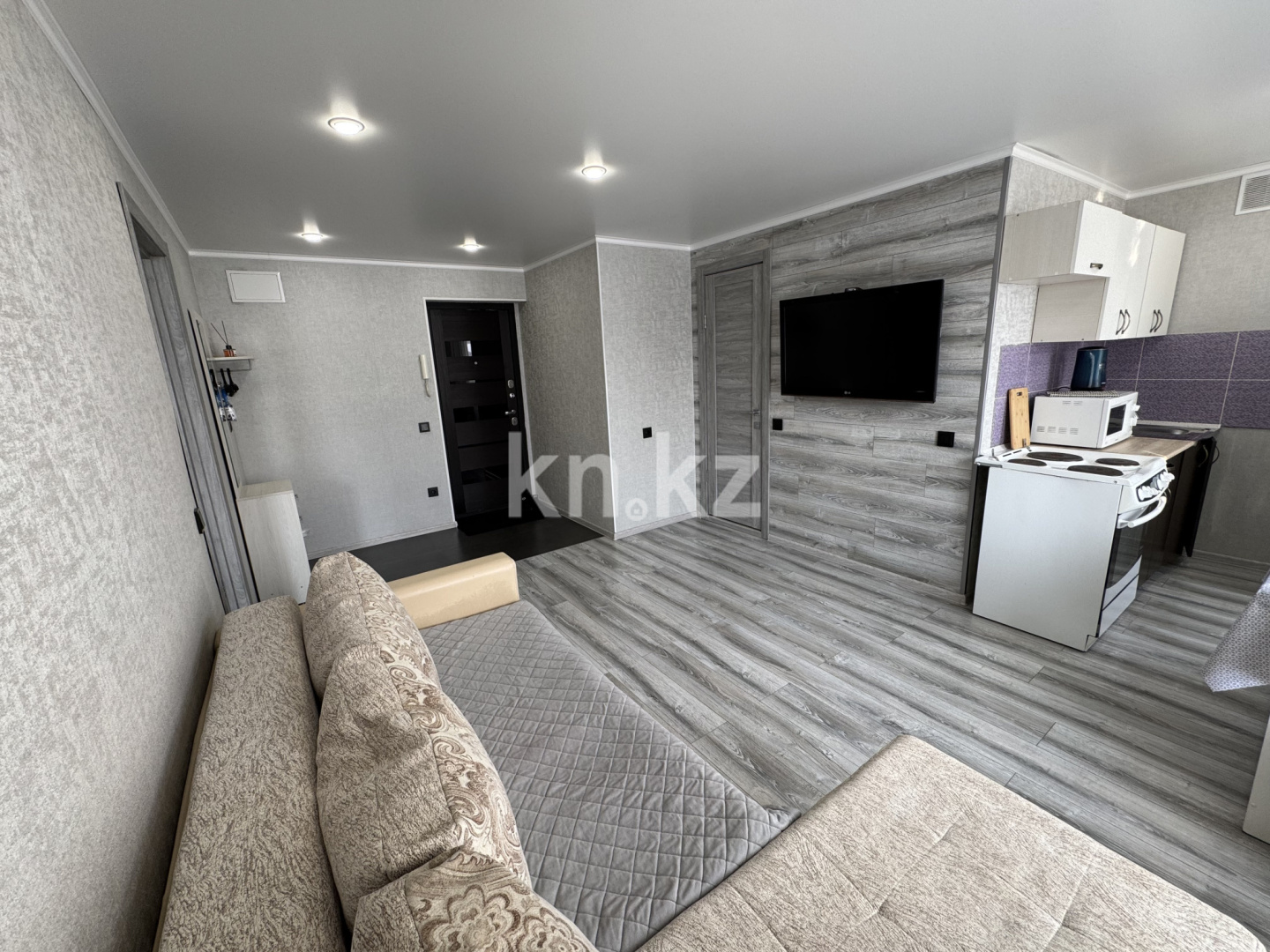 Аренда 2-комнатной квартиры посуточно, 52 м², Торайгырова, дом  28 в Павлодаре