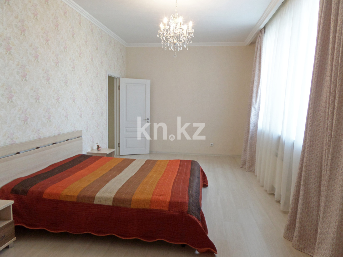 Аренда 2-комнатной квартиры, 80 м² - Аренда недвижимости в Алматы фото 8 из 19