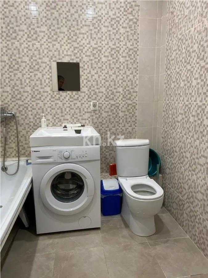 Продажа 1-комнатной квартиры, 50 м², ул. Жунисова, дом  8/10 в Алматы - фото 3