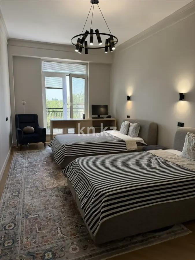 Продажа 3-комнатной квартиры, 103 м² - Продажа жилой и коммерческой недвижимости в Алматы фото 2 из 3