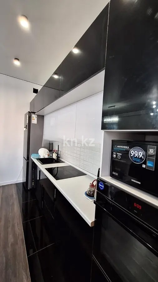 Продажа 2-комнатной квартиры, 65 м², пр. Абая, дом  164 в Алматы - фото 5